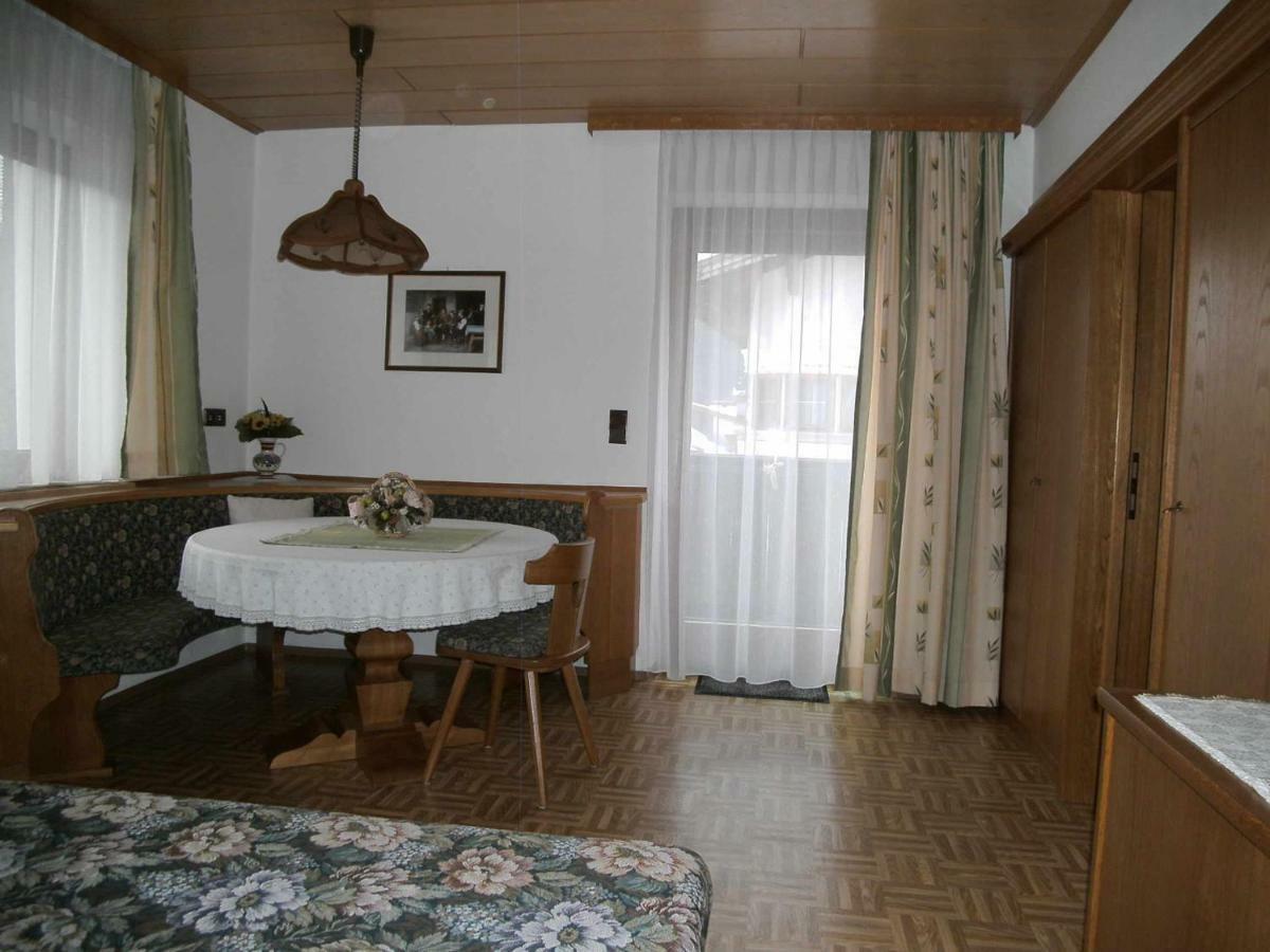 Apartments Jaeger Тринс Екстер'єр фото